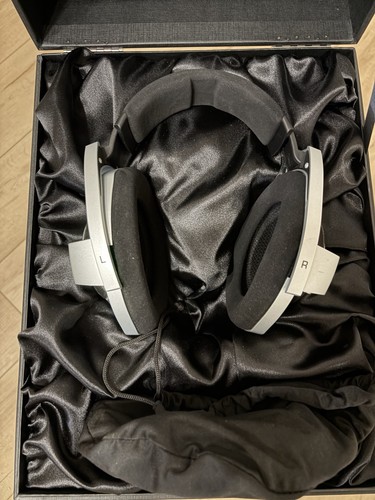Sennheiser 800 primo numero - sennheiser,